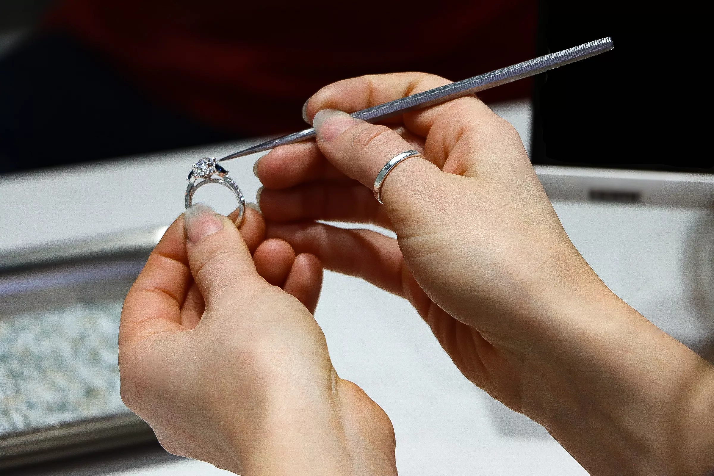 Natural-Diamond-Ring-Inspection