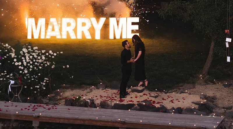 Daniel-&-Liliya-Marry-Me-Engagement-Photo