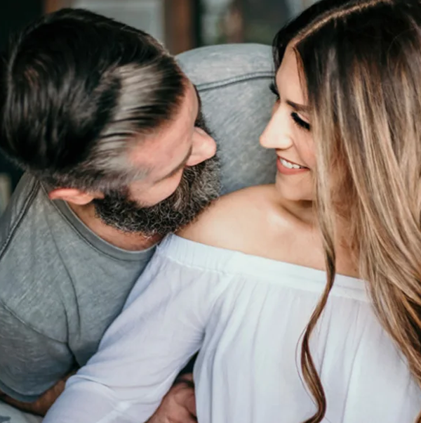 CELEBRATE YOUR LOVE   WITH FIRE &  ICE  NATURAL DIAMONDS